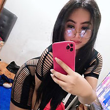 sweet asian tgirl selfie